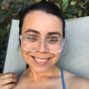 Meet your Posher, Ginelle